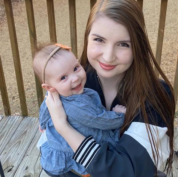 Meet your Posher, Emily - Picture 1 of 1